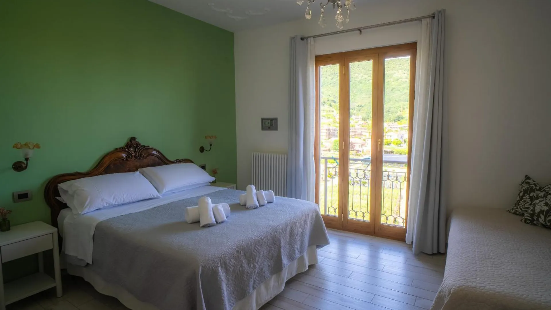 Bed & Breakfast Villa Mafalda Pietra Ligure